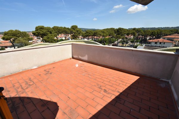 appartamento in vendita a Rosignano Marittimo in zona Rosignano Solvay