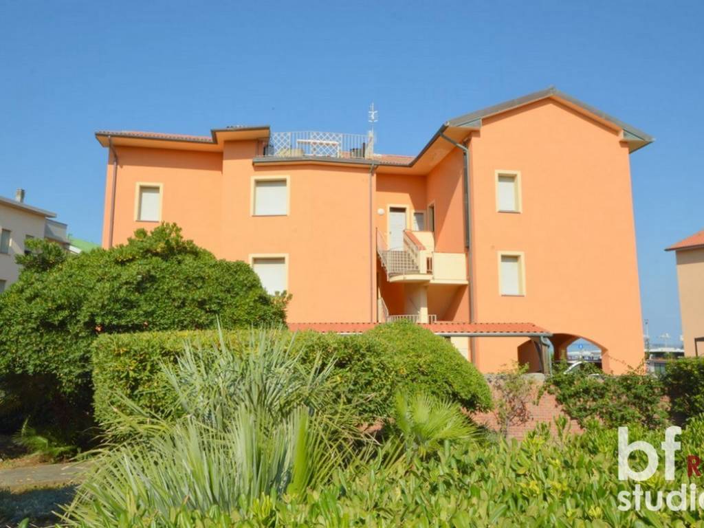appartamento in vendita a Rosignano Marittimo in zona Rosignano Solvay
