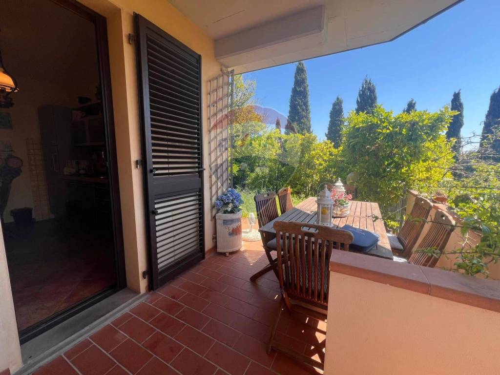 casa indipendente in vendita a Rosignano Marittimo in zona Castiglioncello
