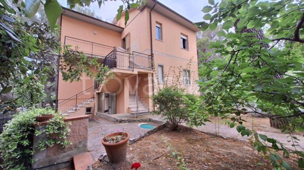 appartamento in vendita a Rosignano Marittimo in zona Castiglioncello
