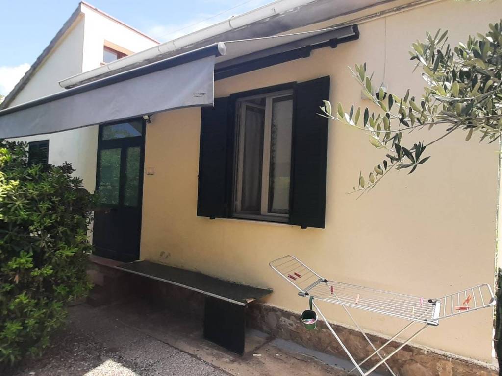 casa indipendente in vendita a Rosignano Marittimo