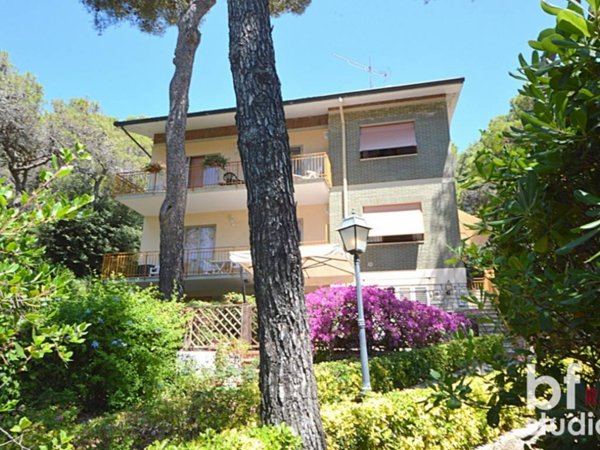 appartamento in vendita a Rosignano Marittimo in zona Castiglioncello