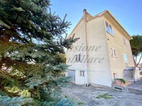 casa indipendente in vendita a Rosignano Marittimo in zona Rosignano Solvay