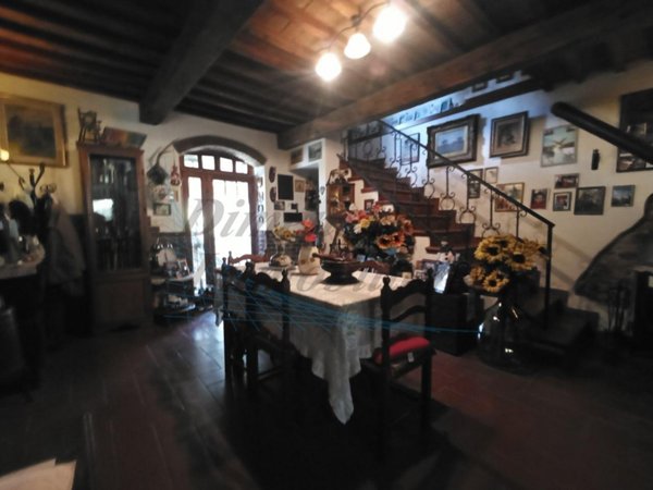 pentavano in vendita a Rosignano Marittimo in zona Gabbro