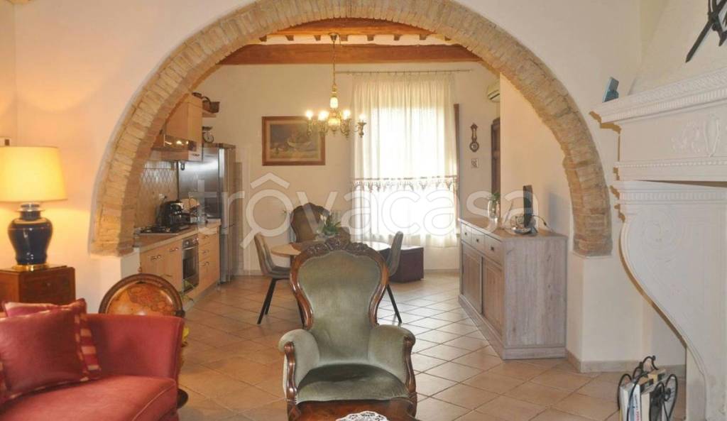 appartamento in vendita a Rosignano Marittimo in zona Vada