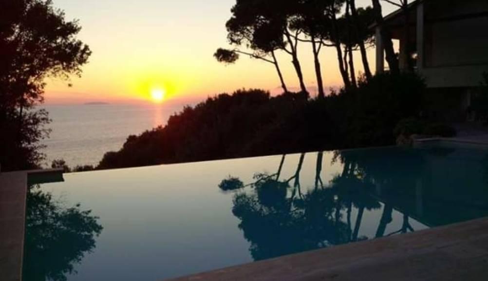 casa indipendente in vendita a Rosignano Marittimo in zona Castiglioncello