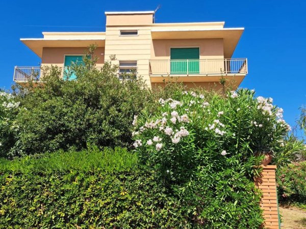 appartamento in vendita a Rosignano Marittimo in zona Vada