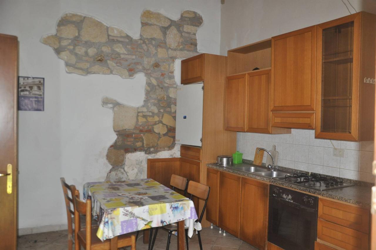 negozio in vendita a Rosignano Marittimo in zona Vada
