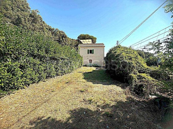 casa indipendente in vendita a Rosignano Marittimo