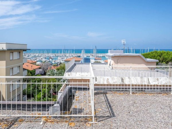 appartamento in vendita a Rosignano Marittimo in zona Rosignano Solvay