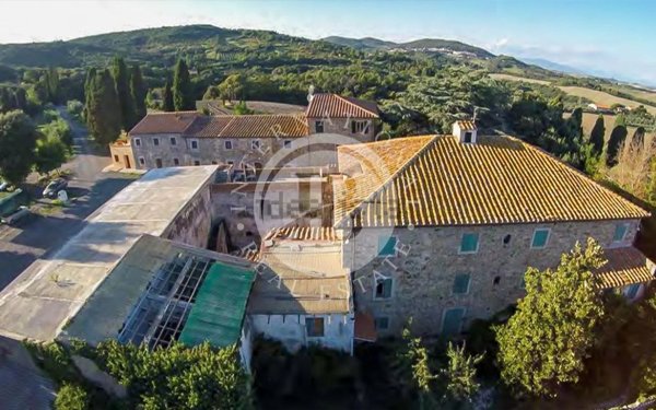 casale in vendita a Rosignano Marittimo