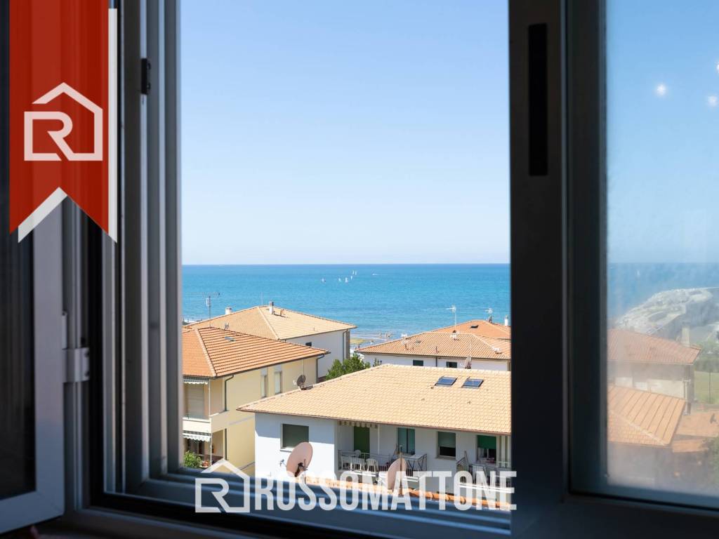 appartamento in vendita a Rosignano Marittimo in zona Rosignano Solvay