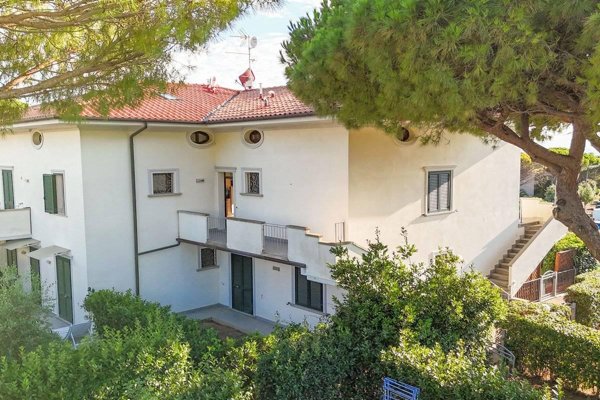appartamento in vendita a Rosignano Marittimo in zona Castiglioncello