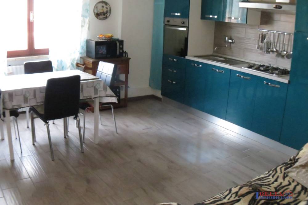 appartamento in vendita a Rosignano Marittimo in zona Rosignano Solvay