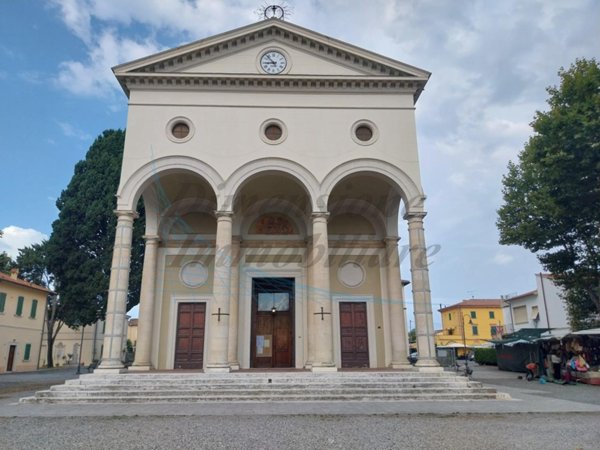 casa indipendente in vendita a Rosignano Marittimo in zona Vada
