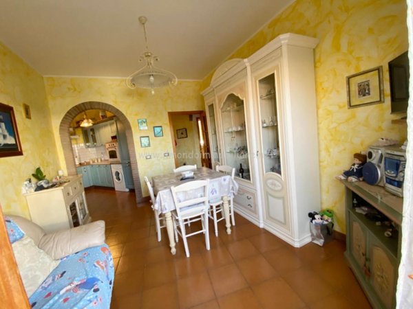 appartamento in vendita a Rosignano Marittimo in zona Vada