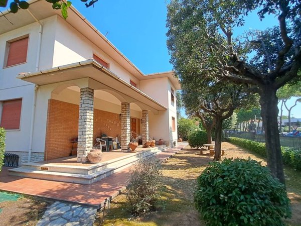 casa indipendente in vendita a Rosignano Marittimo in zona Rosignano Solvay