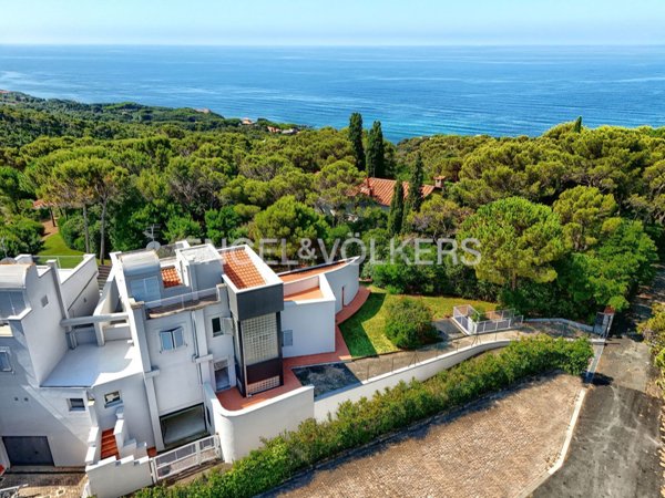 casa indipendente in vendita a Rosignano Marittimo in zona Castiglioncello