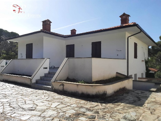 appartamento in vendita a Rosignano Marittimo in zona Castiglioncello