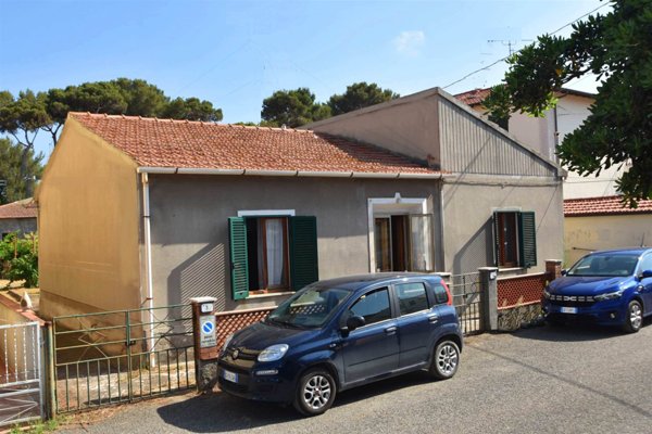 casa indipendente in vendita a Rosignano Marittimo in zona Rosignano Solvay
