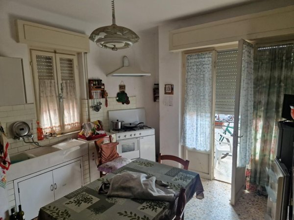 appartamento in vendita a Rosignano Marittimo in zona Vada