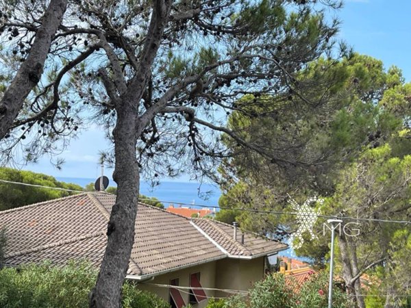 appartamento in vendita a Rosignano Marittimo in zona Castiglioncello