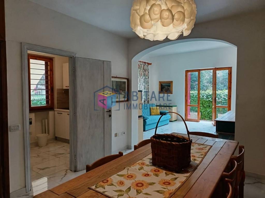 appartamento in vendita a Rosignano Marittimo in zona Castiglioncello