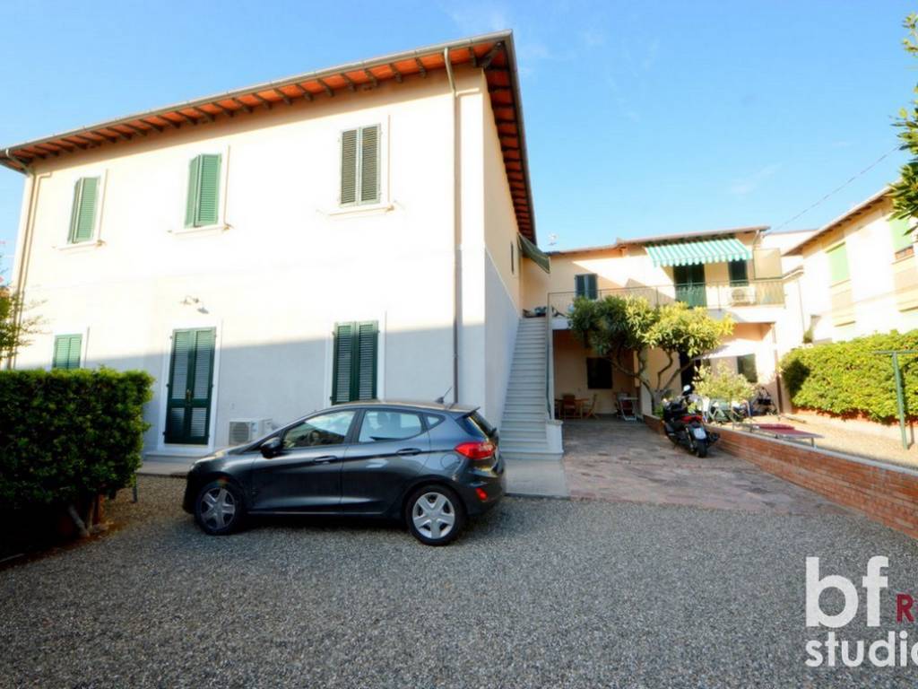 appartamento in vendita a Rosignano Marittimo in zona Castiglioncello