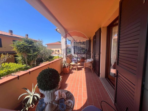 casa indipendente in vendita a Rosignano Marittimo in zona Castiglioncello