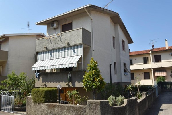 appartamento in vendita a Rosignano Marittimo in zona Rosignano Solvay