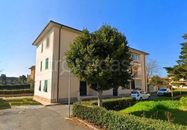 appartamento in vendita a Rosignano Marittimo in zona Vada