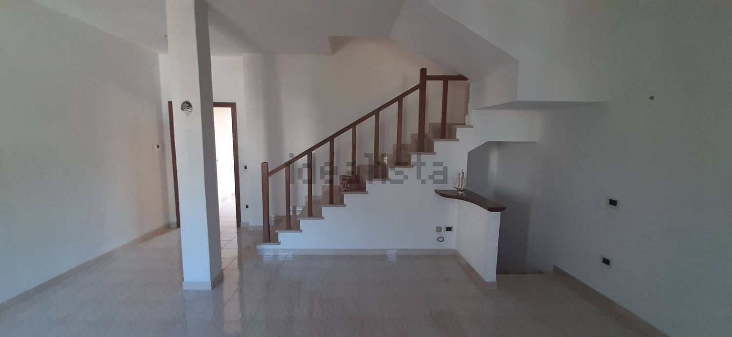 pentavano in vendita a Rosignano Marittimo in zona Rosignano Solvay