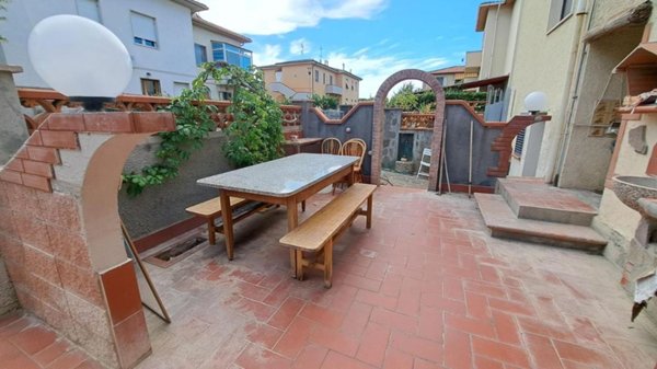 appartamento in vendita a Rosignano Marittimo in zona Rosignano Solvay