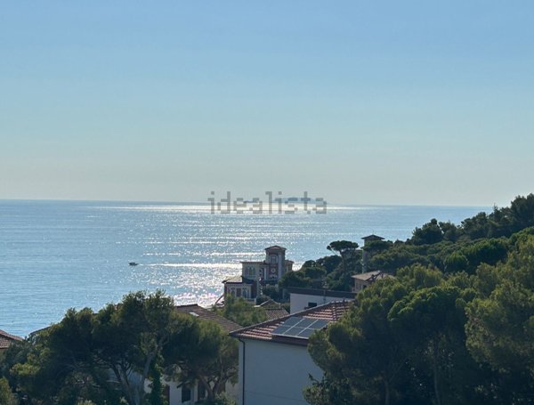 appartamento in vendita a Rosignano Marittimo in zona Castiglioncello
