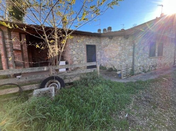 casa indipendente in vendita a Rosignano Marittimo in zona Vada