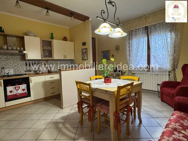 appartamento in vendita a Rosignano Marittimo in zona Rosignano Solvay