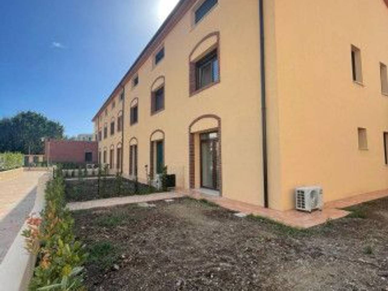 appartamento in vendita a Rosignano Marittimo in zona Vada