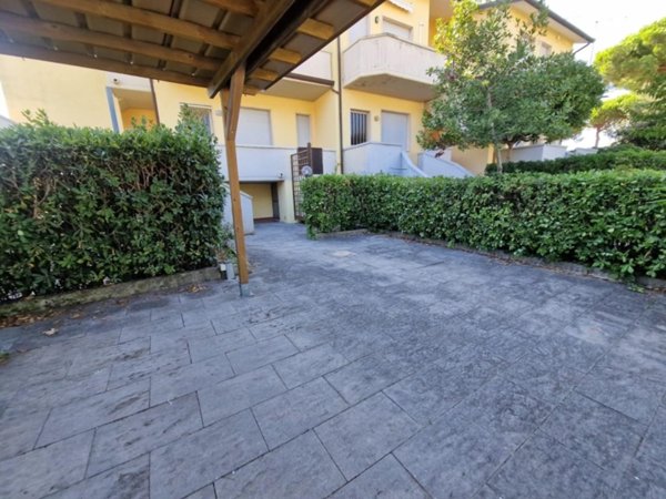 casa indipendente in vendita a Rosignano Marittimo in zona Vada