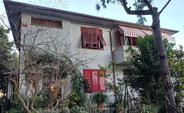 appartamento in vendita a Rosignano Marittimo in zona Vada