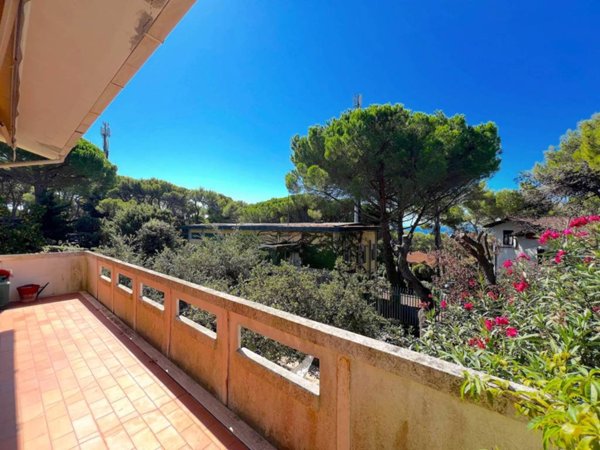 appartamento in vendita a Rosignano Marittimo in zona Castiglioncello