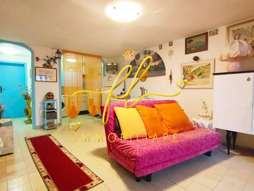 appartamento in vendita a Rosignano Marittimo in zona Castiglioncello