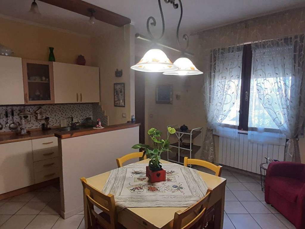 appartamento in vendita a Rosignano Marittimo in zona Rosignano Solvay