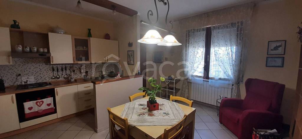 appartamento in vendita a Rosignano Marittimo in zona Rosignano Solvay
