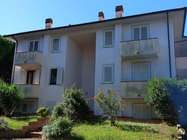 appartamento in vendita a Rosignano Marittimo in zona Vada