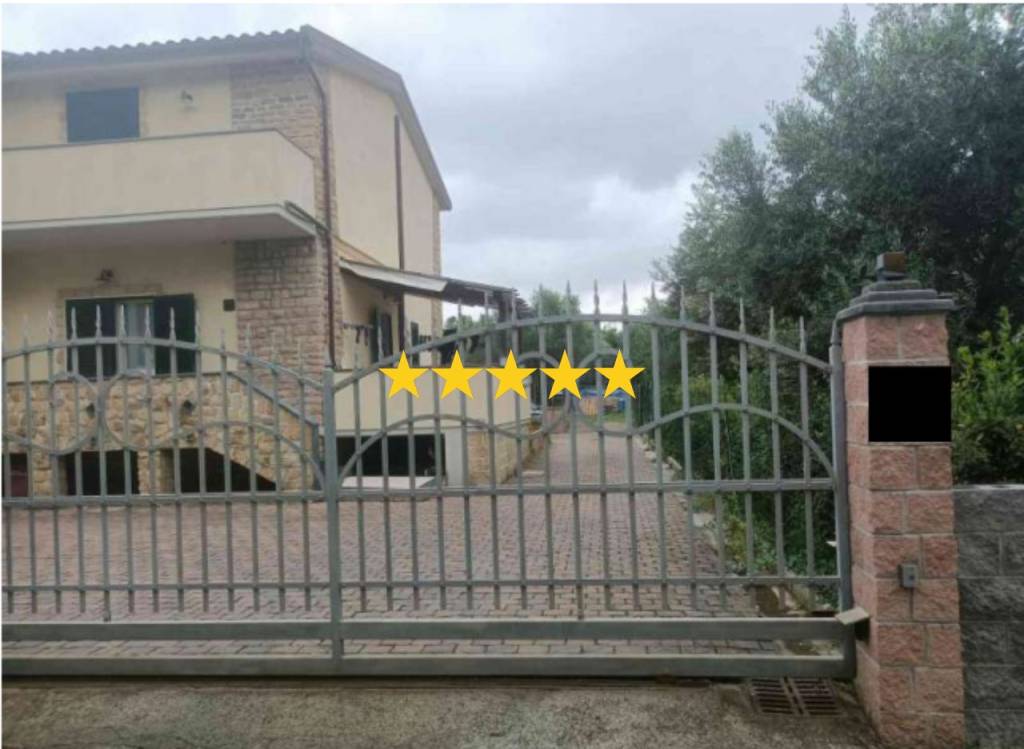 appartamento in vendita a Rosignano Marittimo in zona Rosignano Solvay