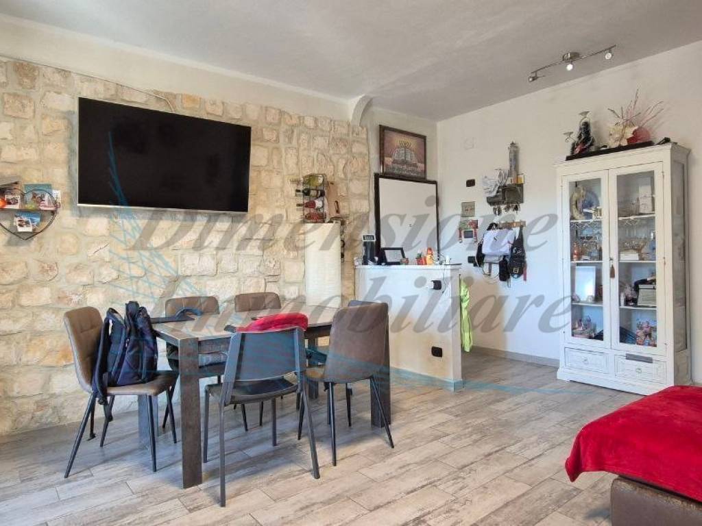 appartamento in vendita a Rosignano Marittimo in zona Rosignano Solvay