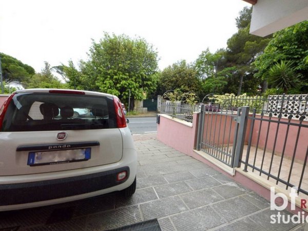 appartamento in vendita a Rosignano Marittimo in zona Castiglioncello
