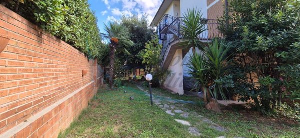casa indipendente in vendita a Rosignano Marittimo in zona Rosignano Solvay