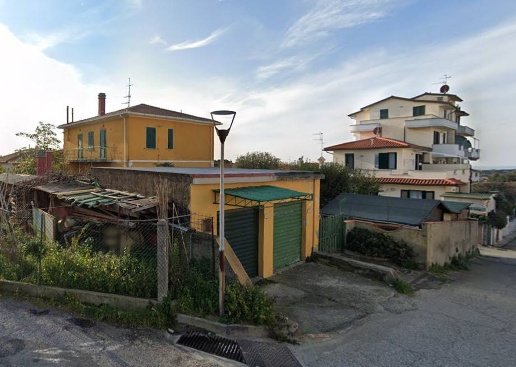 appartamento in vendita a Rosignano Marittimo in zona Rosignano Solvay