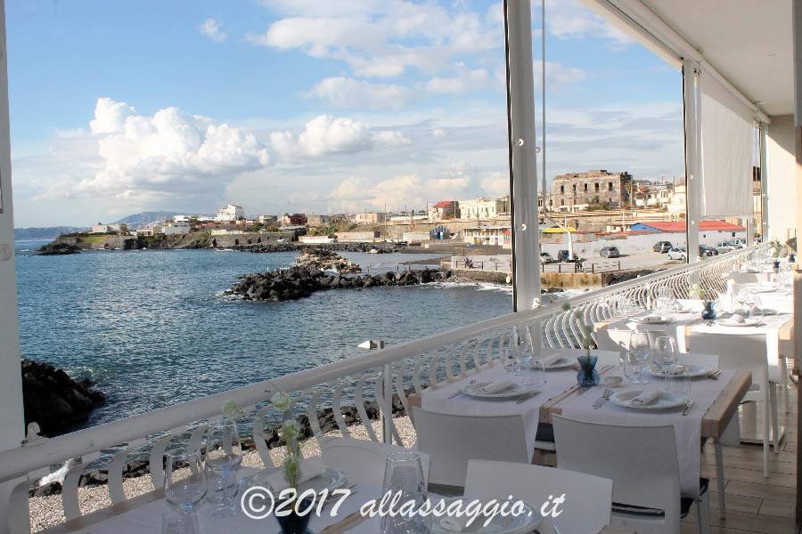 negozio in vendita a Rosignano Marittimo in zona Rosignano Solvay